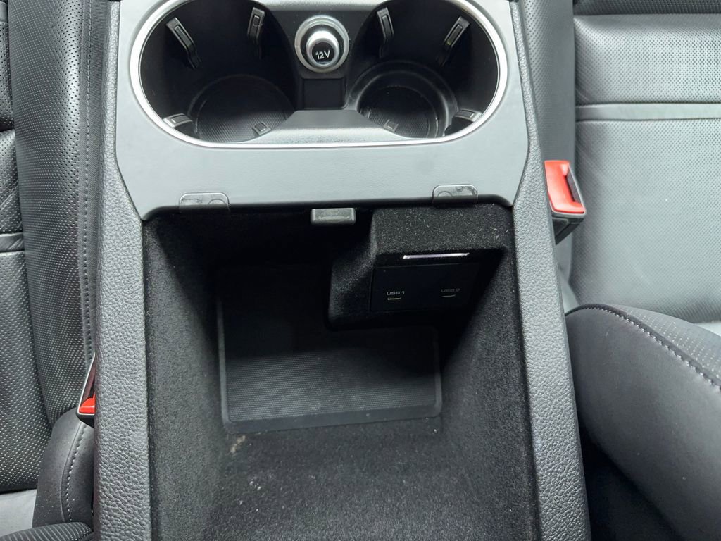Used 2023 Porsche Cayenne image 33