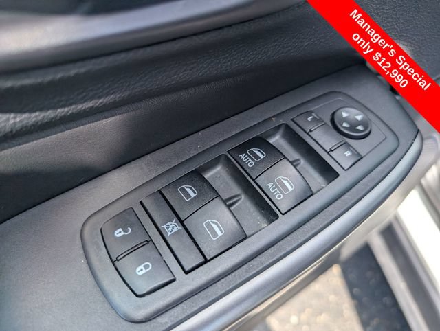 Used 2019 Jeep Cherokee Limited AWD/4WD image 15