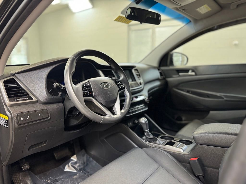 Used 2018 Hyundai Tucson Sport AWD/4WD image 12