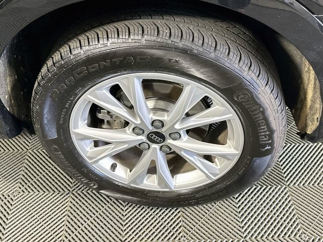 Used 2025 Audi Q3 2.0T Premium w/ Convenience Package AWD/4WD image 28