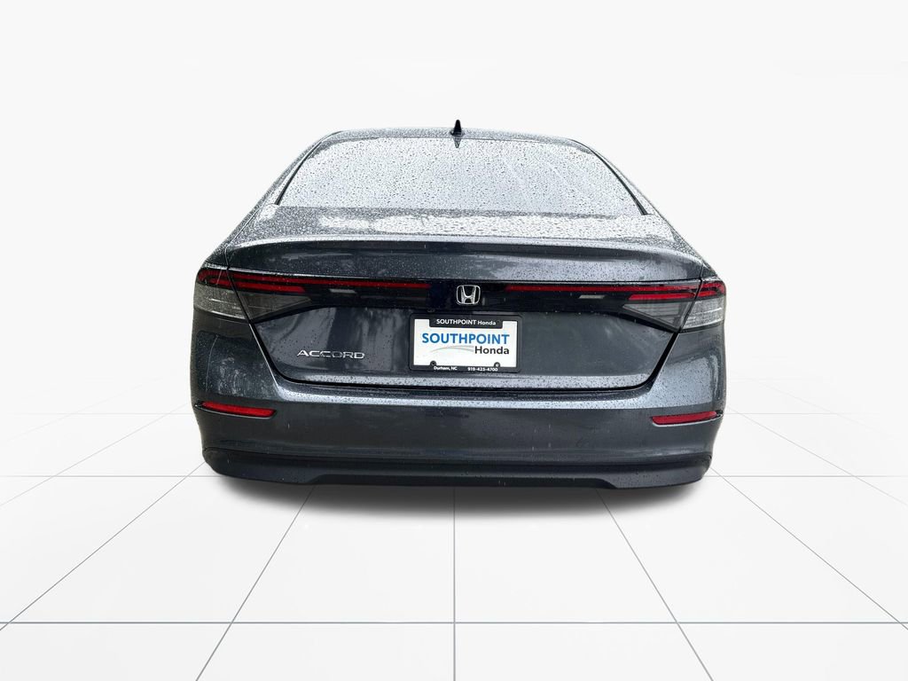 Used 2025 Honda Accord SE image 7