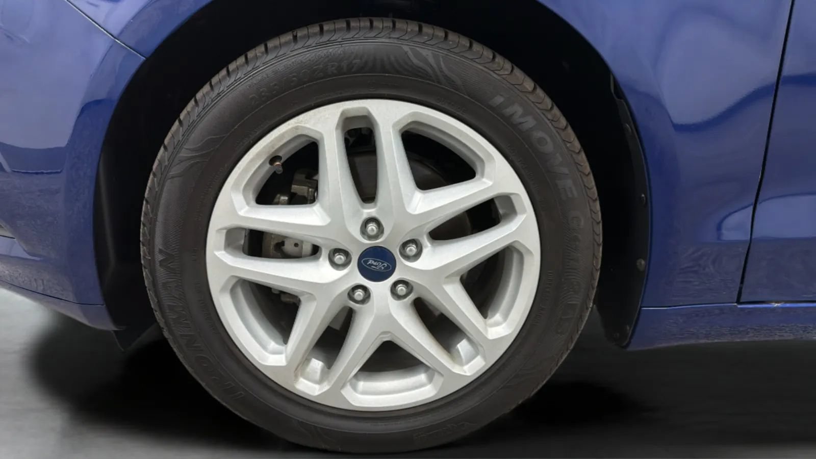 Used 2016 Ford Fusion SE FWD image 27