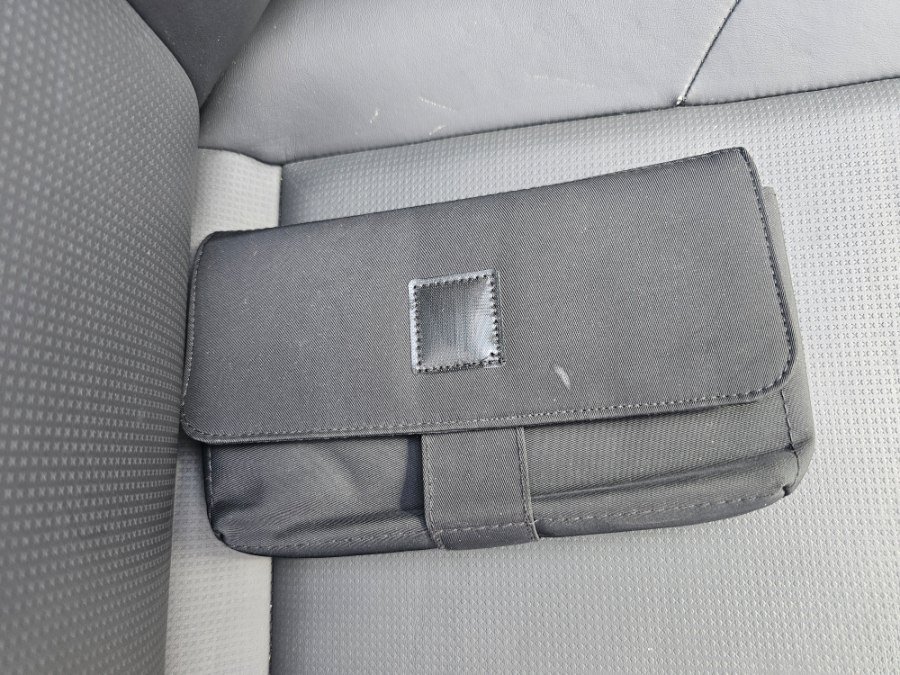 Used 2008 Chrysler Crossfire Limited RWD image 39