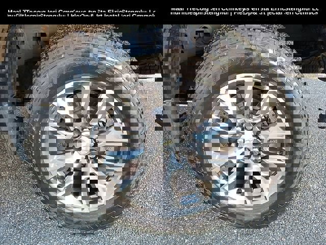 Used 2022 Chevrolet Silverado 1500 LT image 15