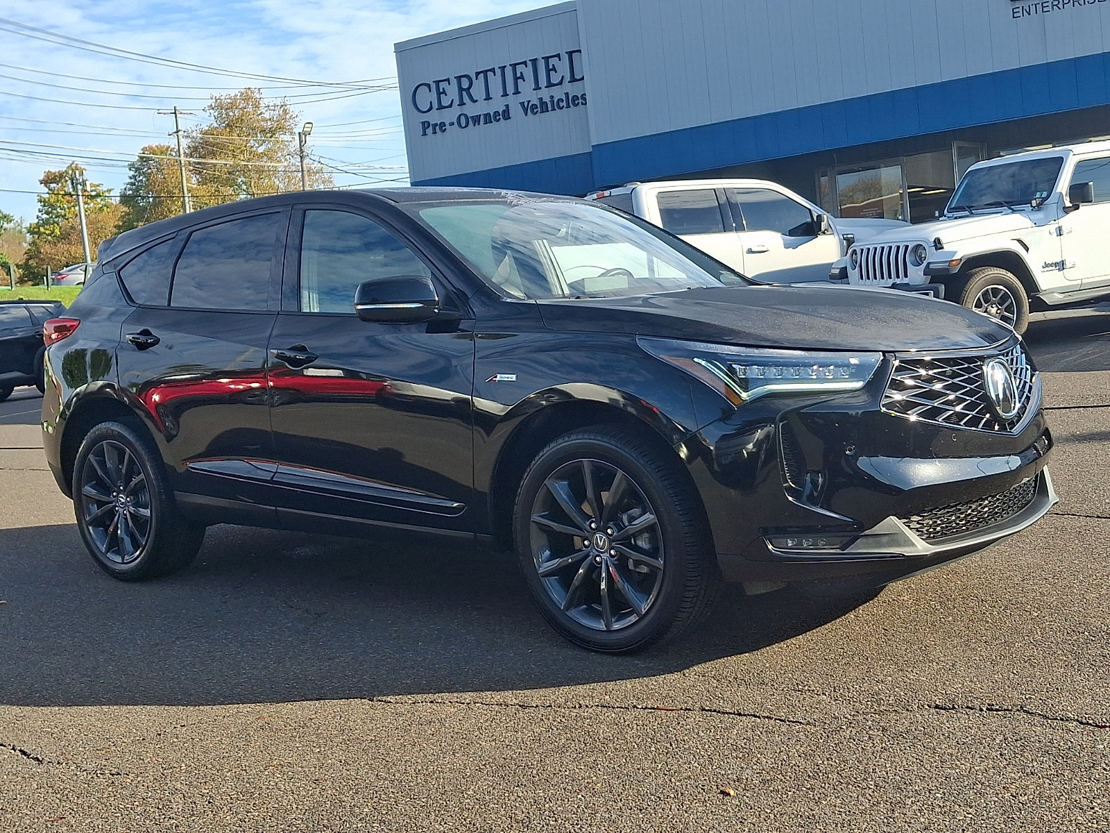 Certified 2025 Acura RDX w/ Advance Package AWD/4WD image 3