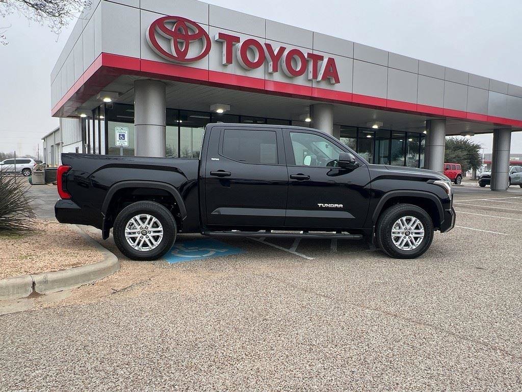 Certified 2026 Toyota Tundra SR5 w/ SR5 Convenience Package image 6