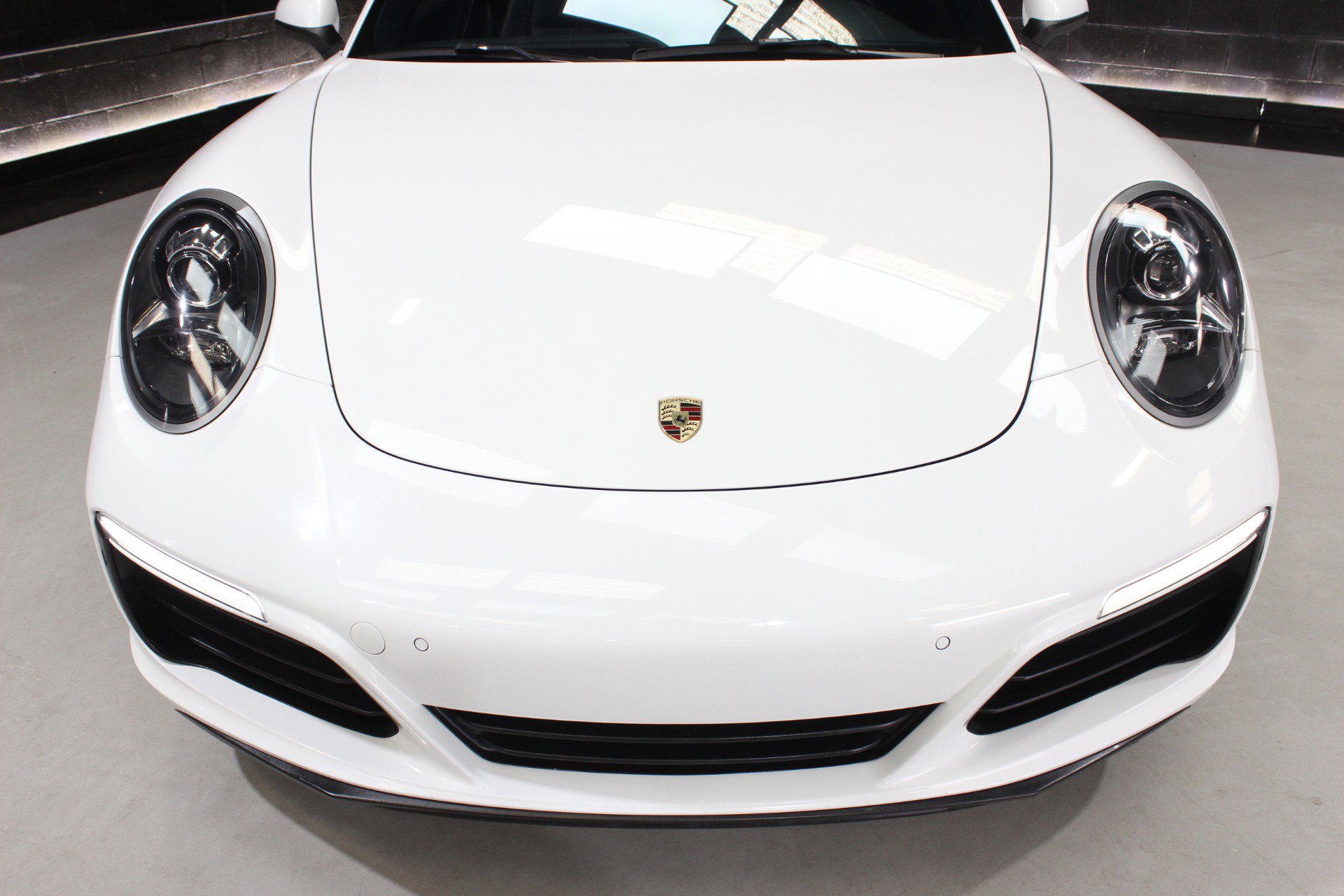 Used 2019 Porsche 911 Carrera RWD image 9