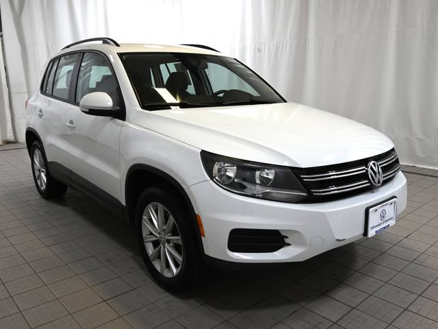 Used 2017 Volkswagen Tiguan Limited w/ Premium Package FWD image 15
