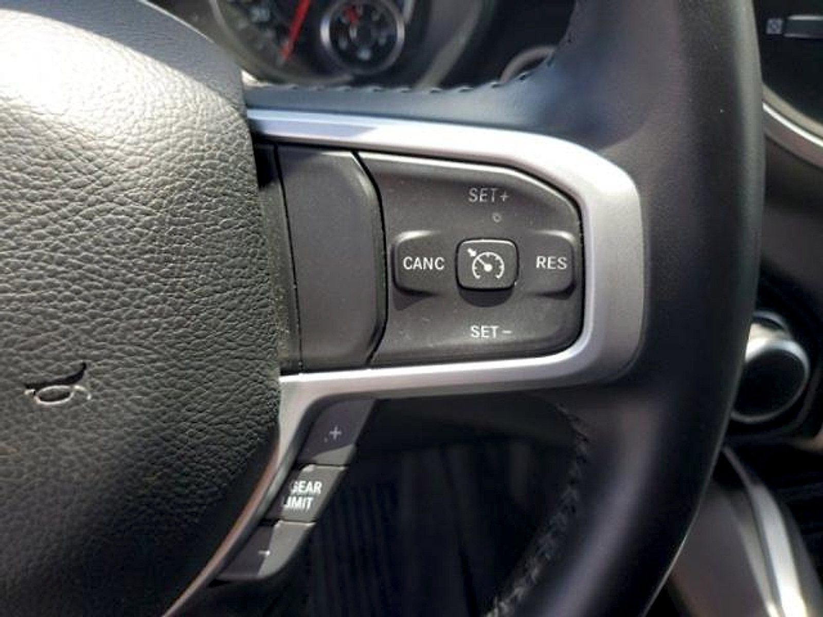 Used 2022 RAM 1500 Big Horn AWD/4WD image 30