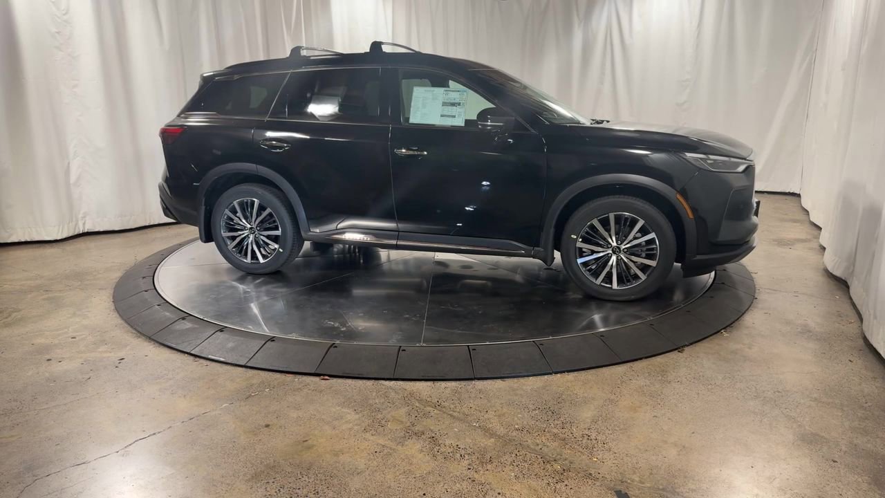 Used 2024 INFINITI QX60 Autograph w/ Cargo Package image 3