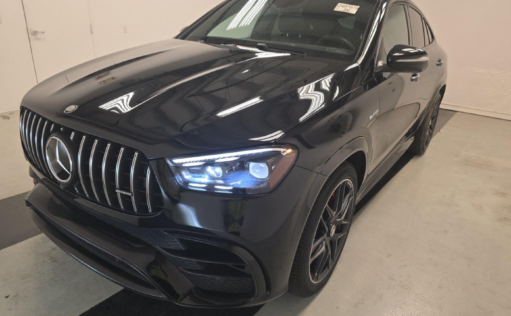 Used 2024 Mercedes-Benz GLE 63 AMG S w/ Driver Assistance Package image 2