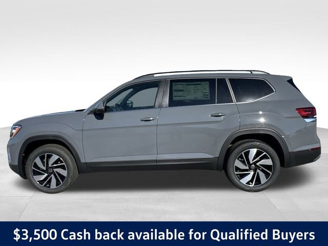New 2026 Volkswagen Atlas SE FWD image 2