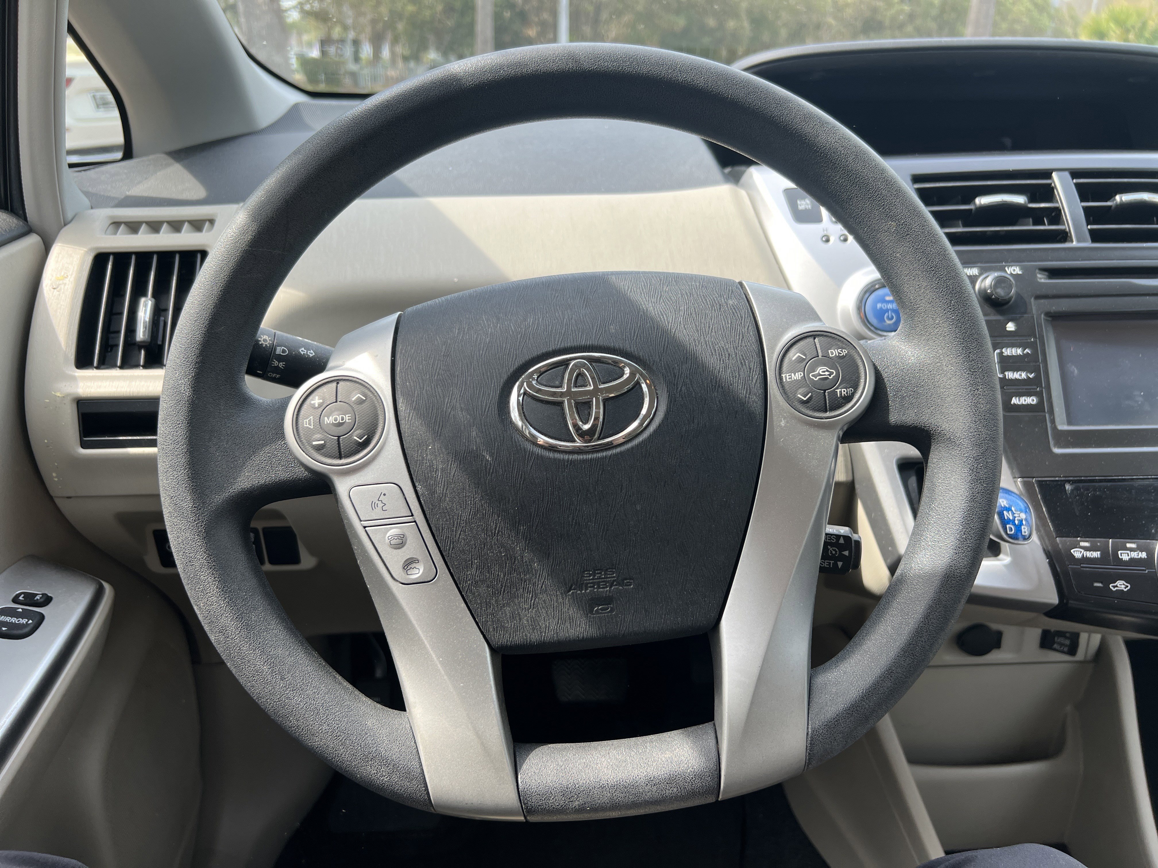 Used 2012 Toyota Prius V Three image 18