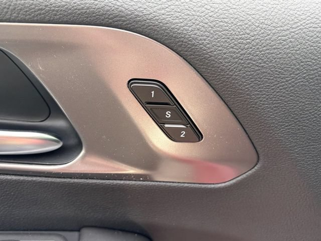 New 2026 Chrysler Pacifica Select w/ S Appearance Package FWD image 15