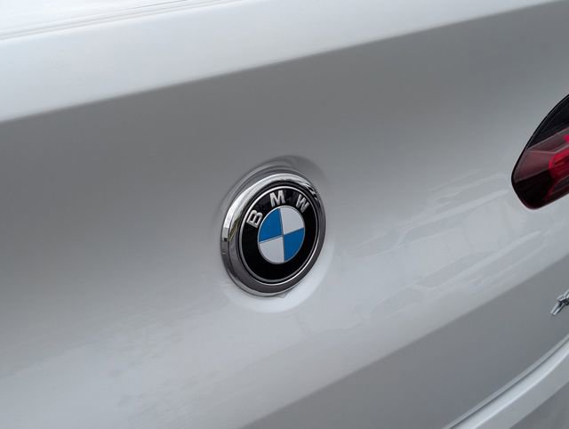 Used 2025 BMW X4 xDrive30i image 11