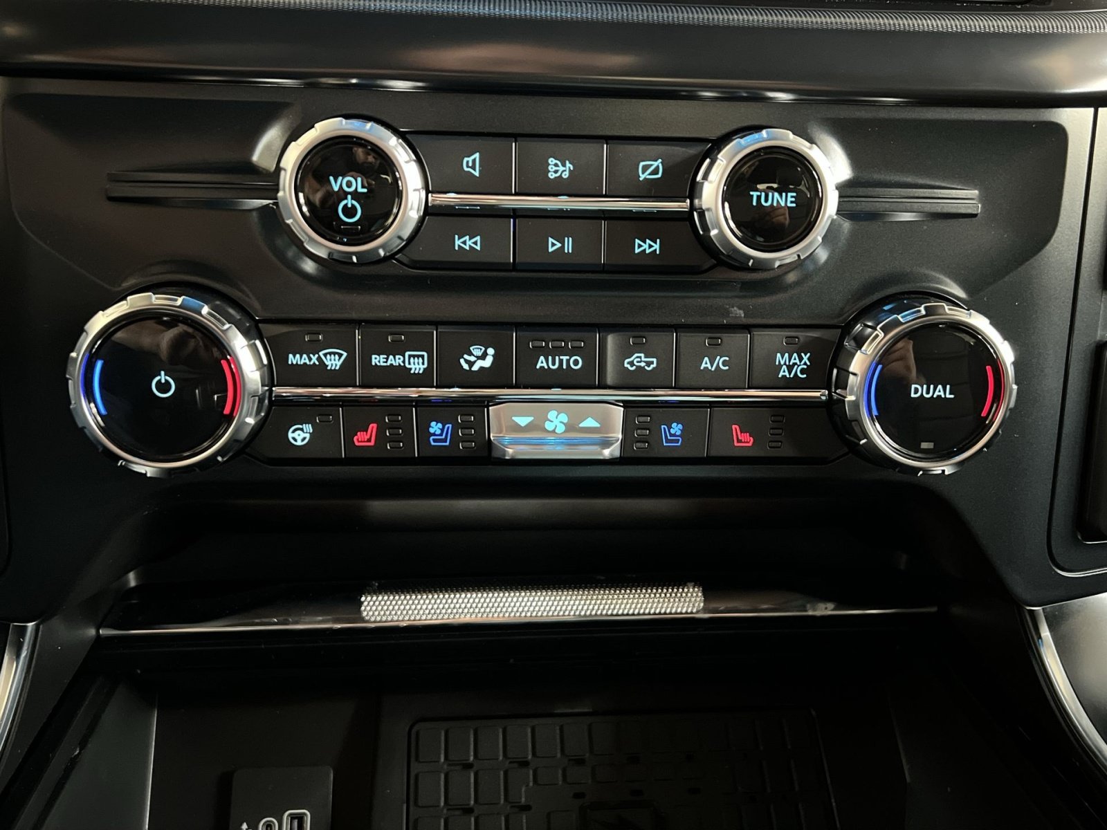 New 2026 Ford F150 Raptor AWD/4WD image 21