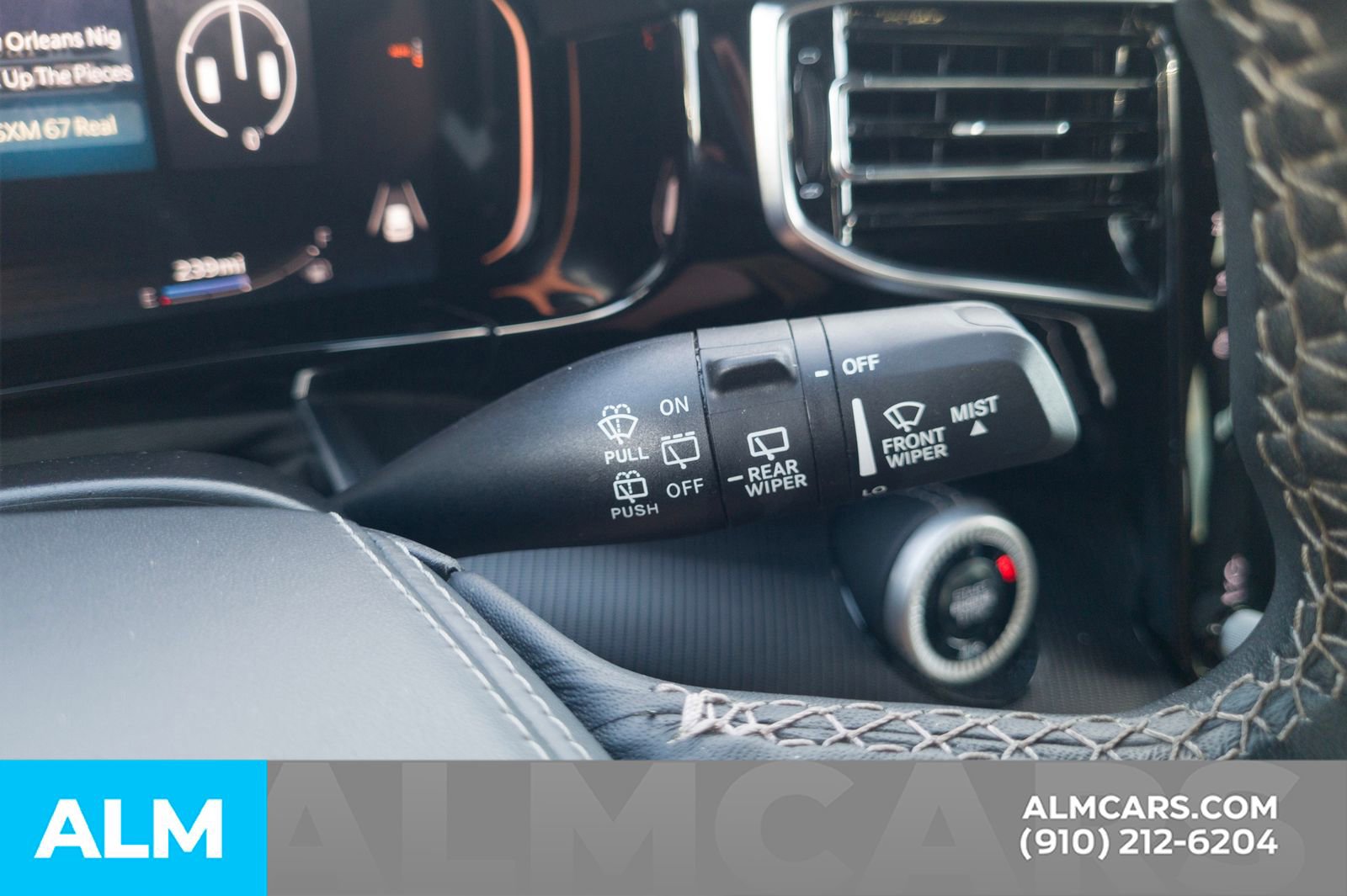 Used 2024 Jeep Grand Wagoneer L Series II w/ Quick Order Packagew 28T image 32