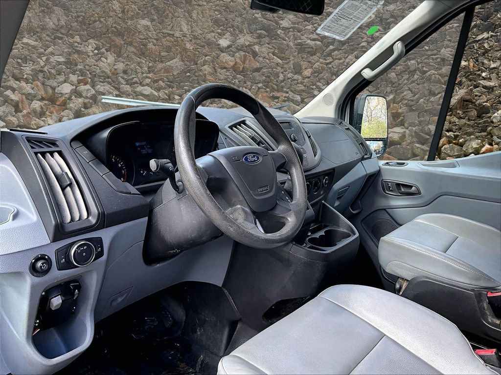 Used 2016 Ford Transit 250 130 Medium Roof RWD image 11
