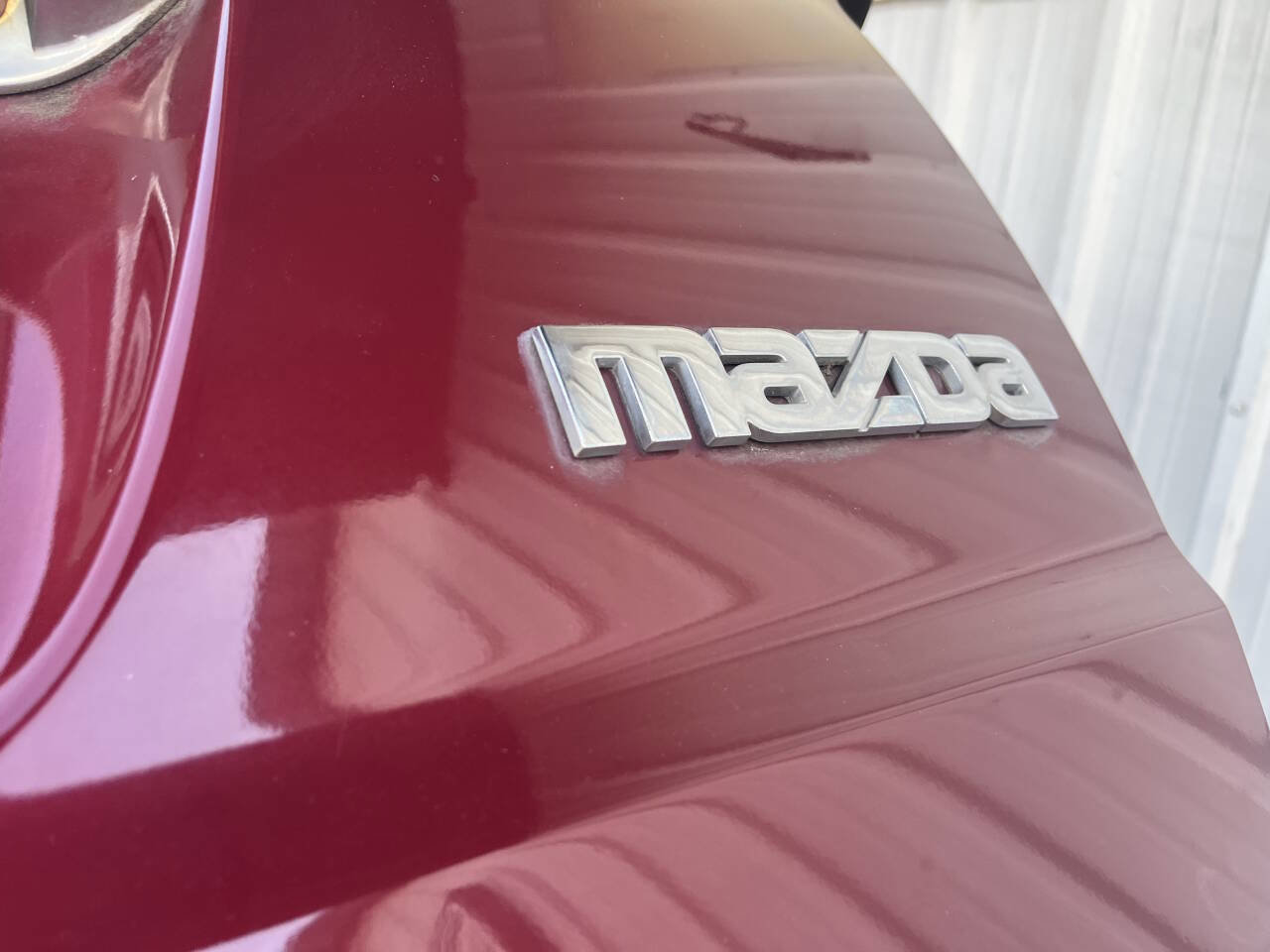 Used 2004 MAZDA Tribute ES w/ Tow Pkg image 28