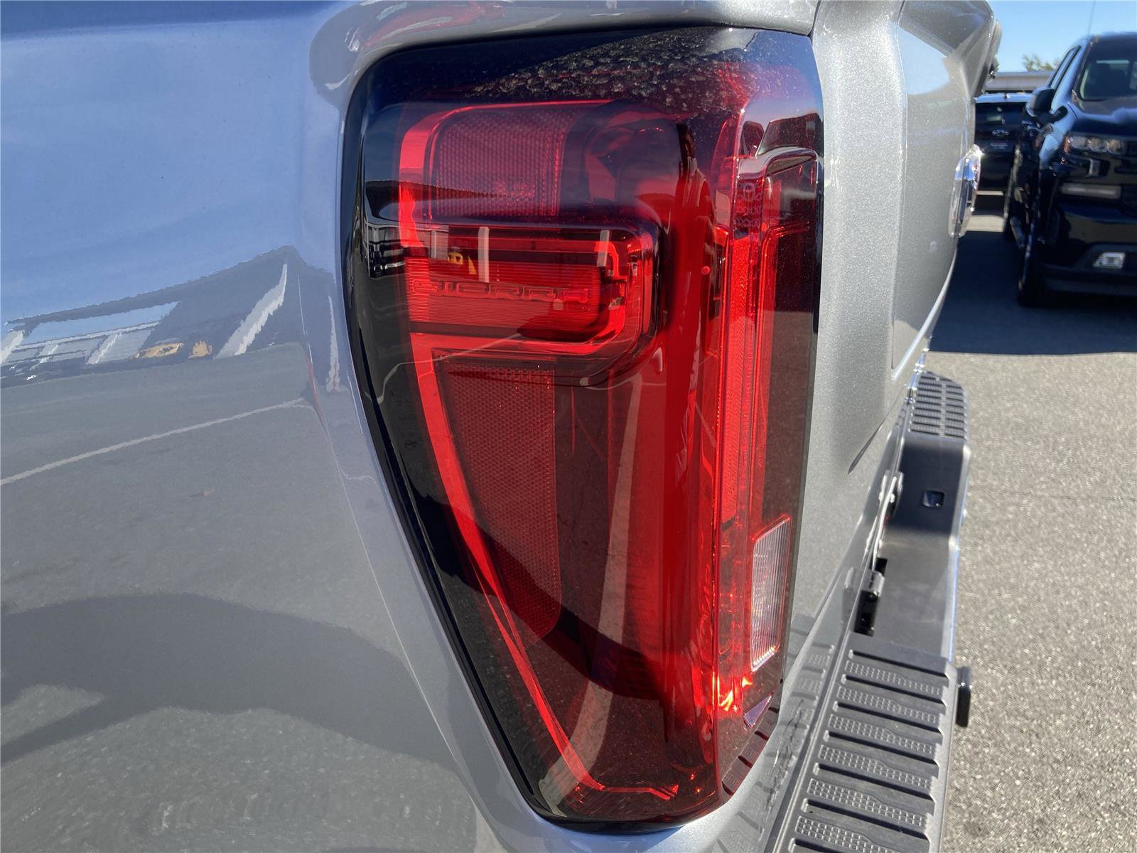New 2026 GMC Sierra 1500 SLT w/ SLT Premium Plus Package image 34