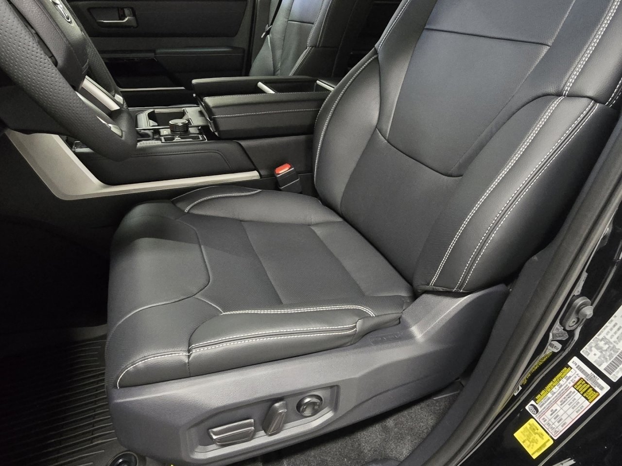 New 2026 Toyota Tundra Limited image 24