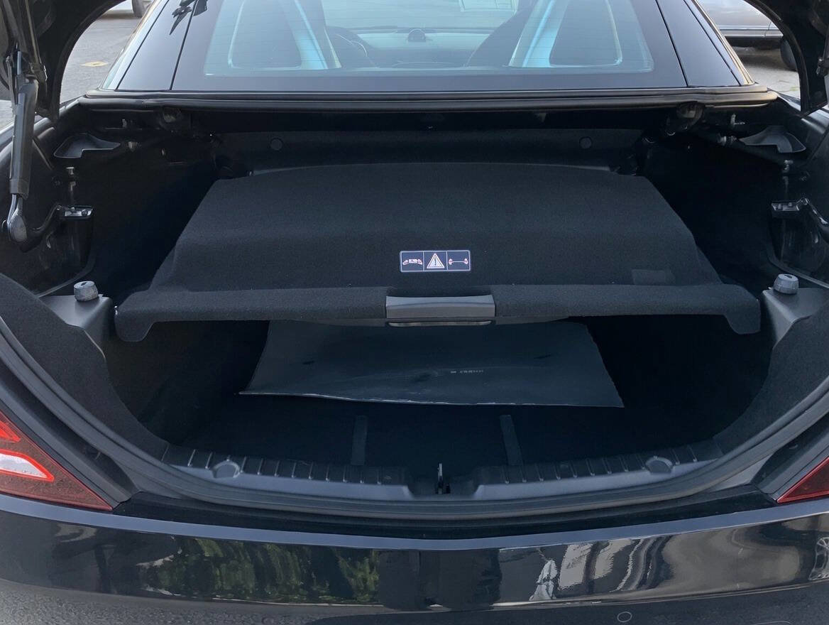 Used 2020 Mercedes-Benz SLC 300 image 25