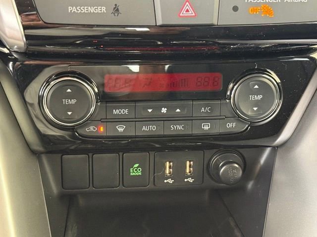 New 2025 Mitsubishi Eclipse Cross SE image 8