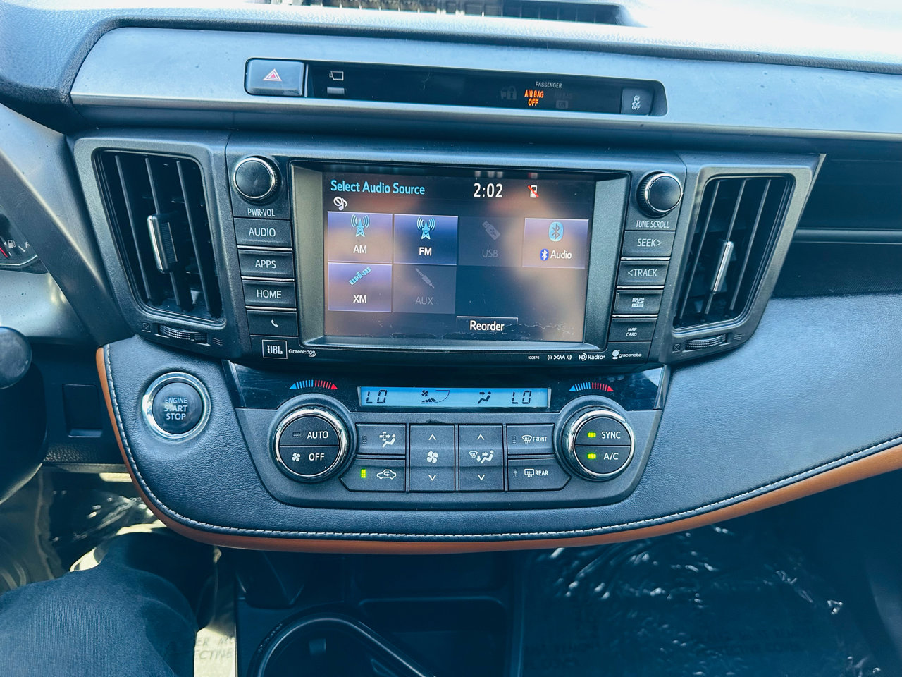 Used 2016 Toyota RAV4 SE image 20