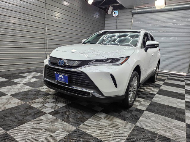 Used 2024 Toyota Venza Limited AWD/4WD image 46