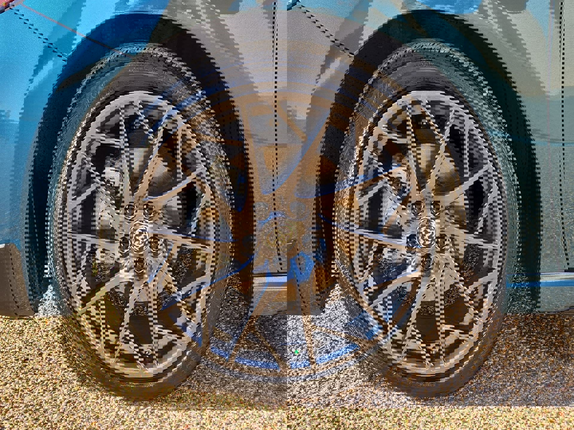 Used 2025 Toyota Camry SE w/ Multimedia Upgrade Package image 11