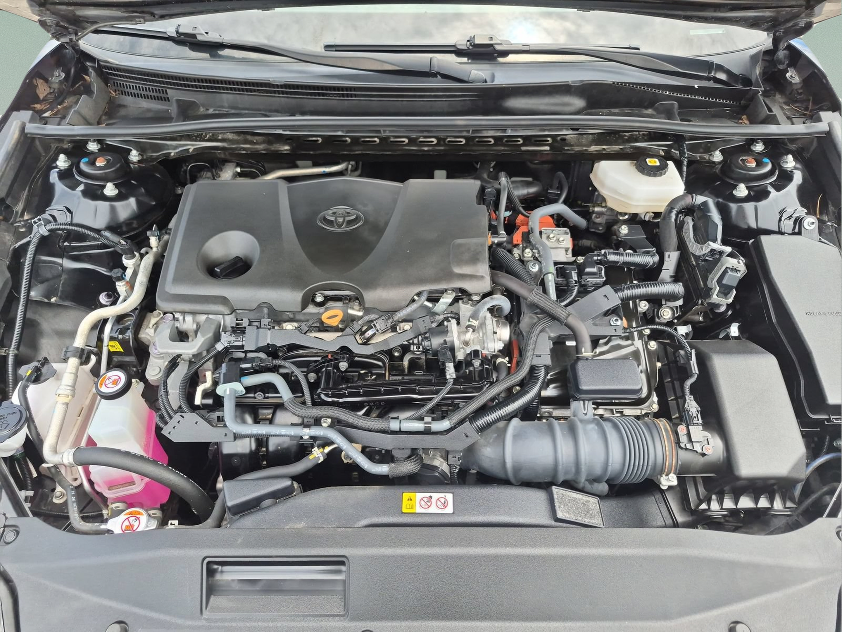 Used 2025 Toyota Camry SE FWD image 21