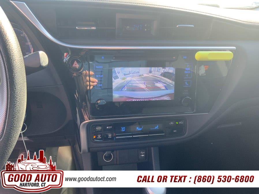 Used 2018 Toyota Corolla LE FWD image 8
