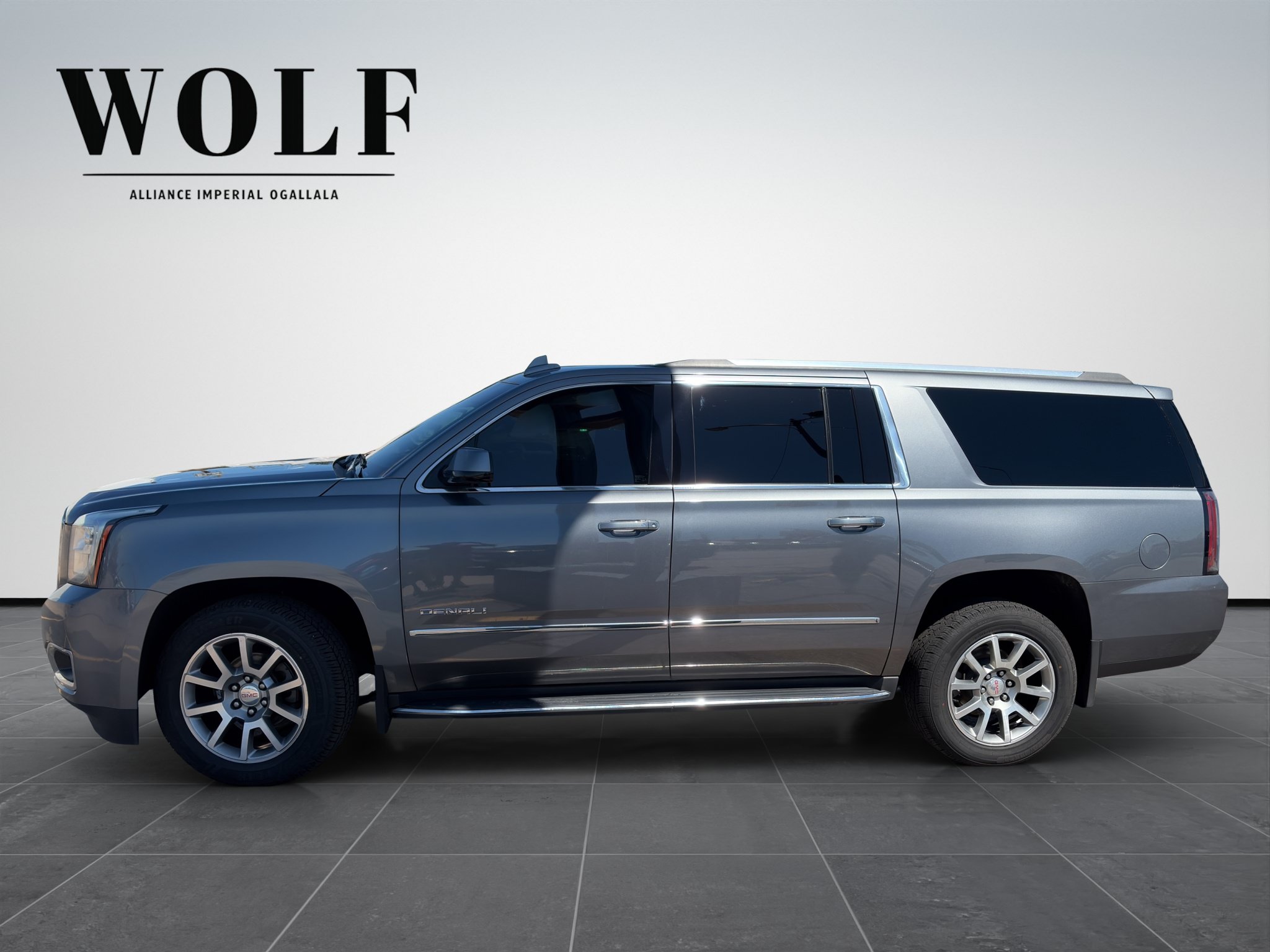 Used 2019 GMC Yukon XL Denali AWD/4WD image 4