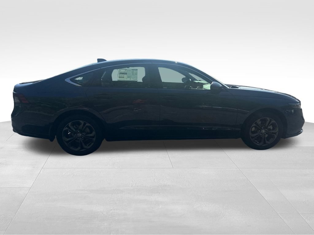 New 2026 Honda Accord EX-L image 8