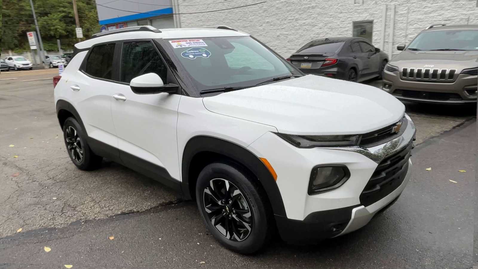 Certified 2023 Chevrolet TrailBlazer LT w/ Convenience Package FWD image 2