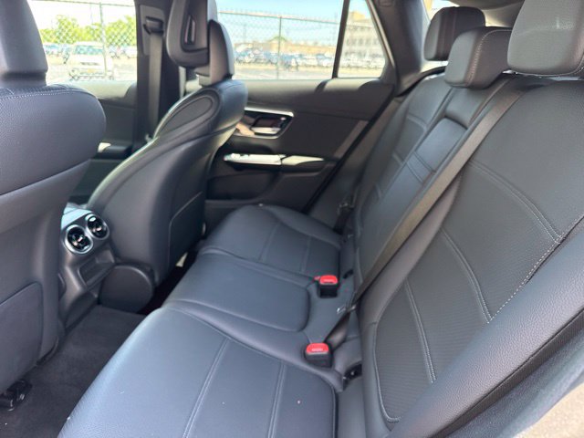 Used 2024 Mercedes-Benz GLC 300 4MATIC image 20
