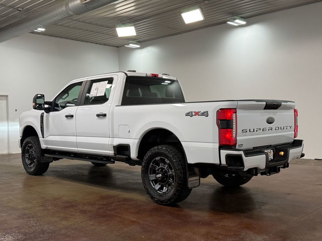 Used 2024 Ford F250 XL w/ STX Appearance Package image 5