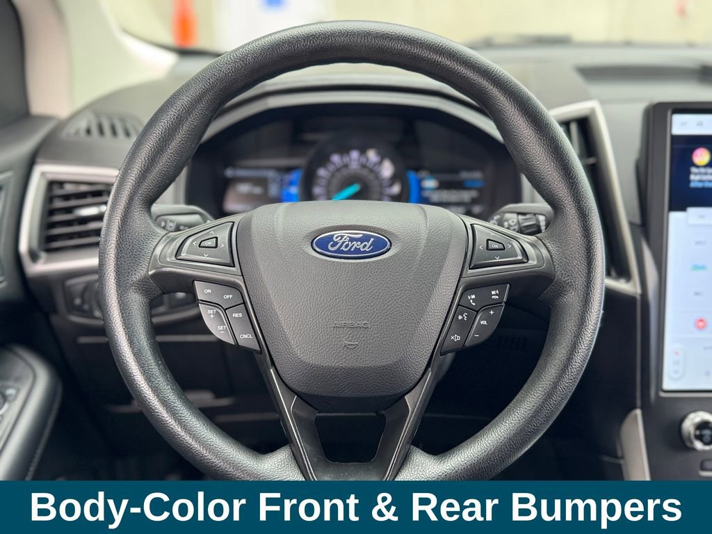 Used 2024 Ford Edge SE w/ Black Appearance Package AWD/4WD image 10
