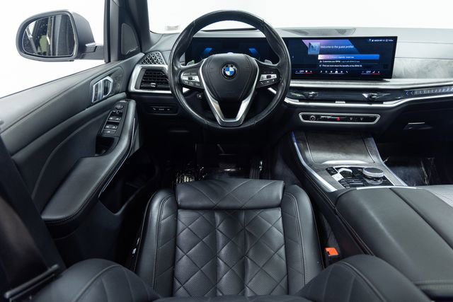 Used 2024 BMW X5 xDrive40i AWD/4WD image 3