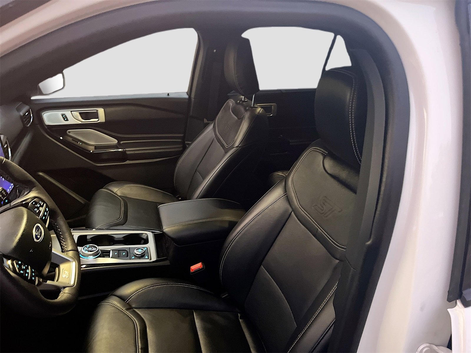 Used 2023 Ford Explorer ST w/ Equipment Group 401A image 22