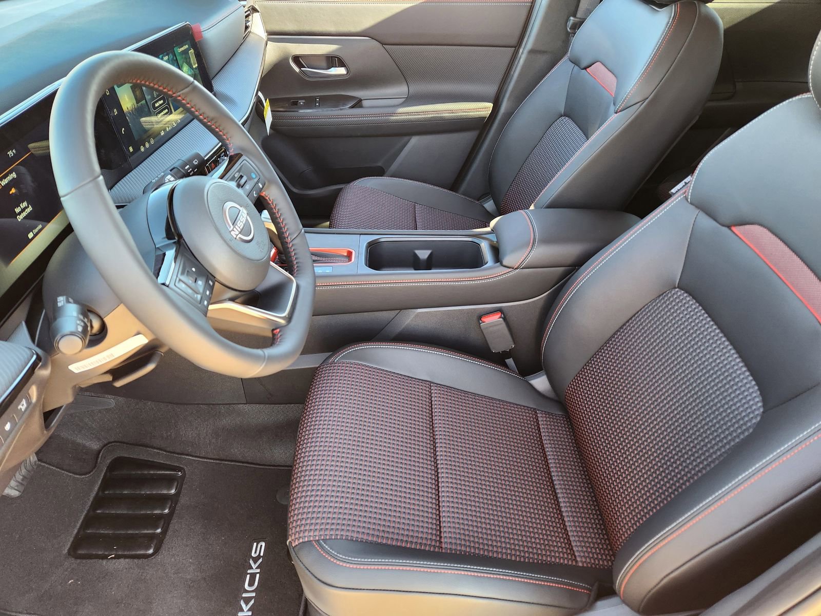 New 2026 Nissan Kicks SR w/ SR Premium Package image 13