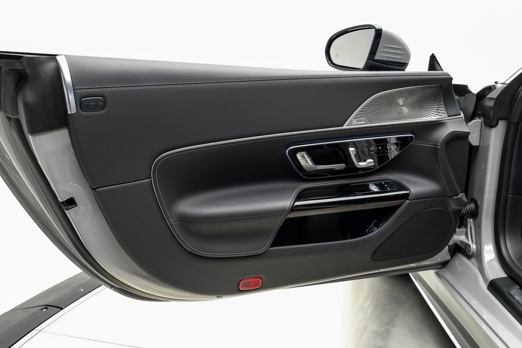Used 2025 Mercedes-Benz AMG GT 63 image 41