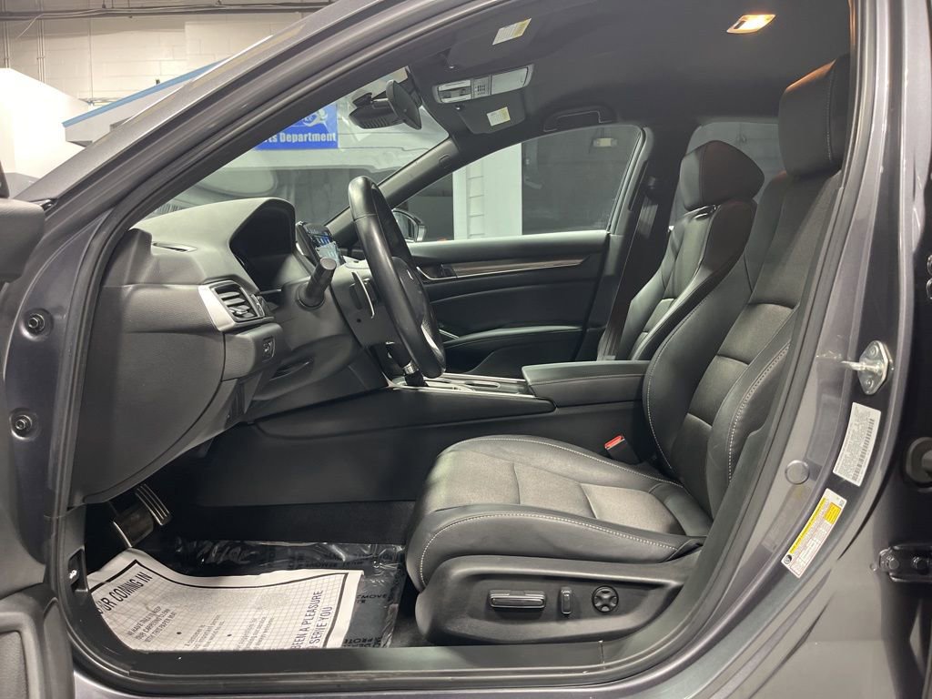 Used 2020 Honda Accord Sport image 14