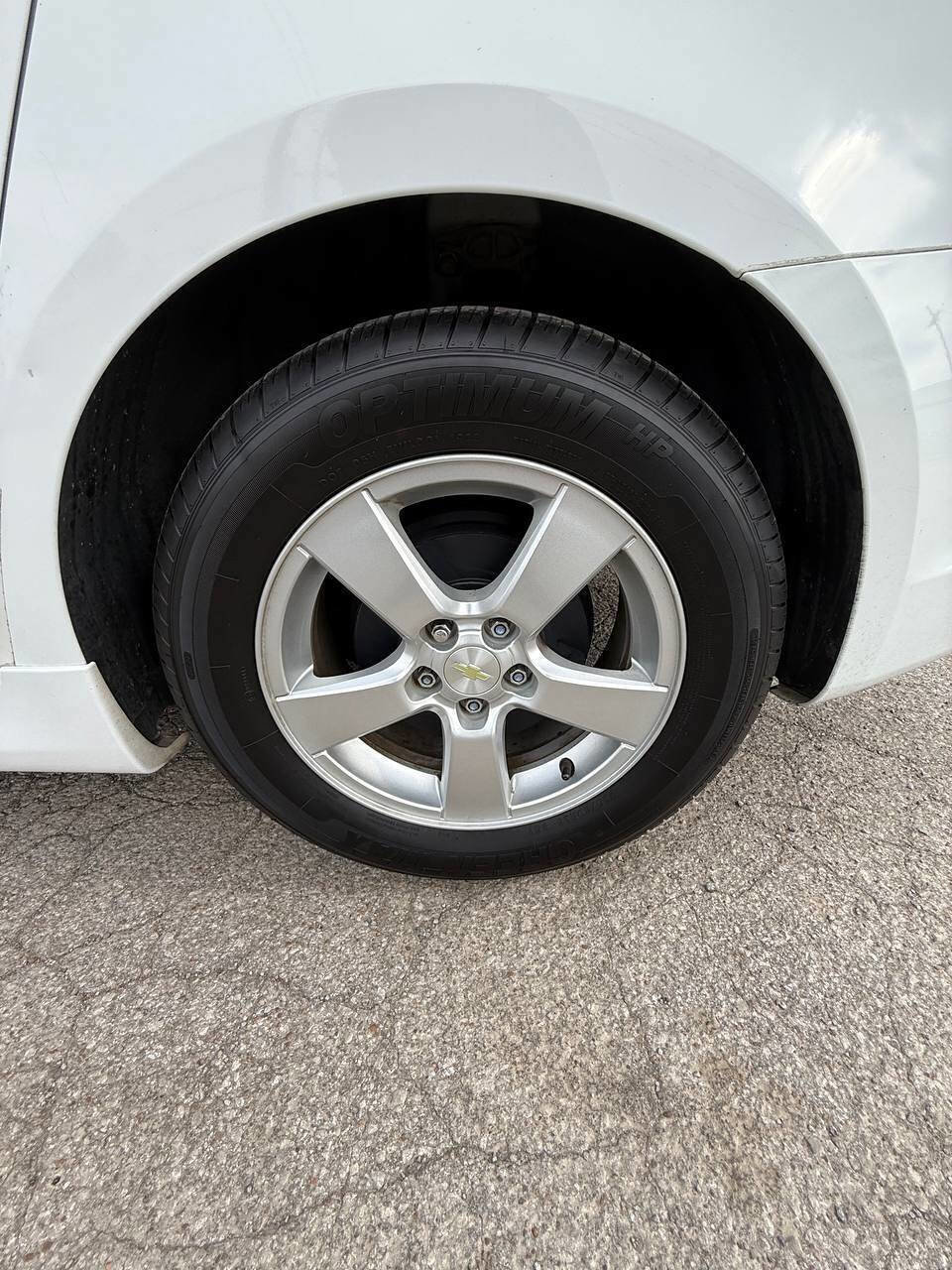 Used 2014 Chevrolet Cruze LT w/ All-Star Edition image 25