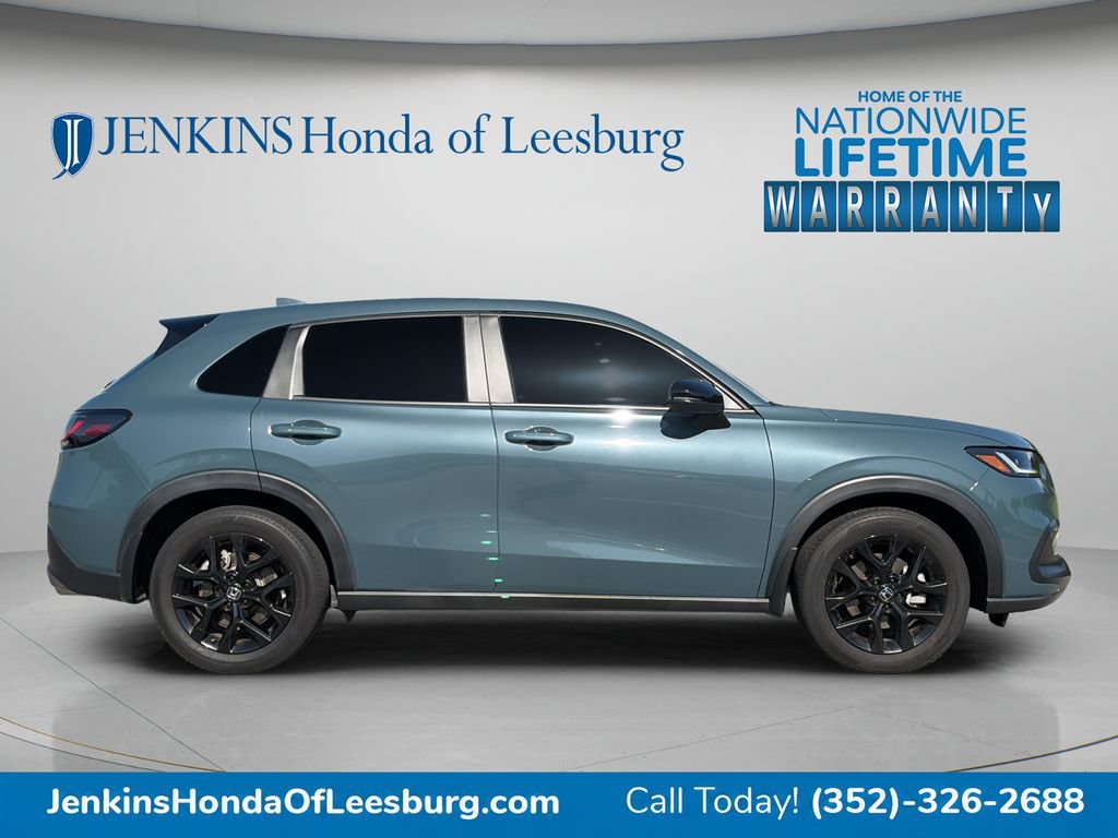 Used 2024 Honda HR-V Sport image 2