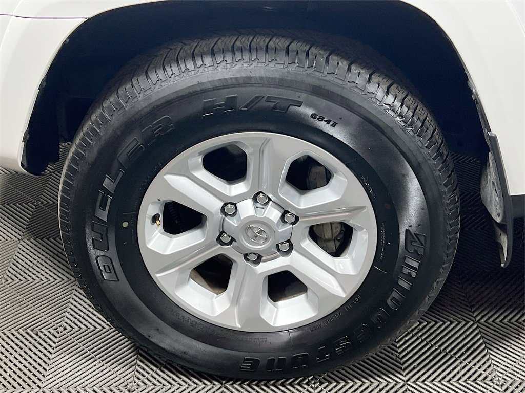 Certified 2024 Toyota 4Runner SR5 Premium image 27