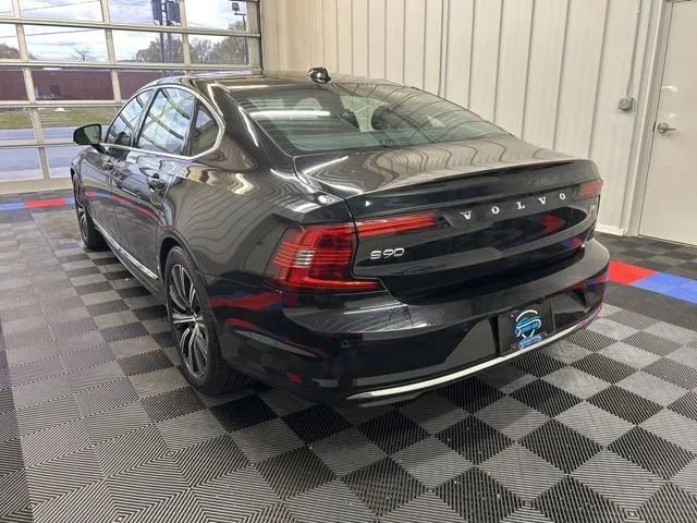 Used 2024 Volvo S90 B6 Plus AWD/4WD image 5