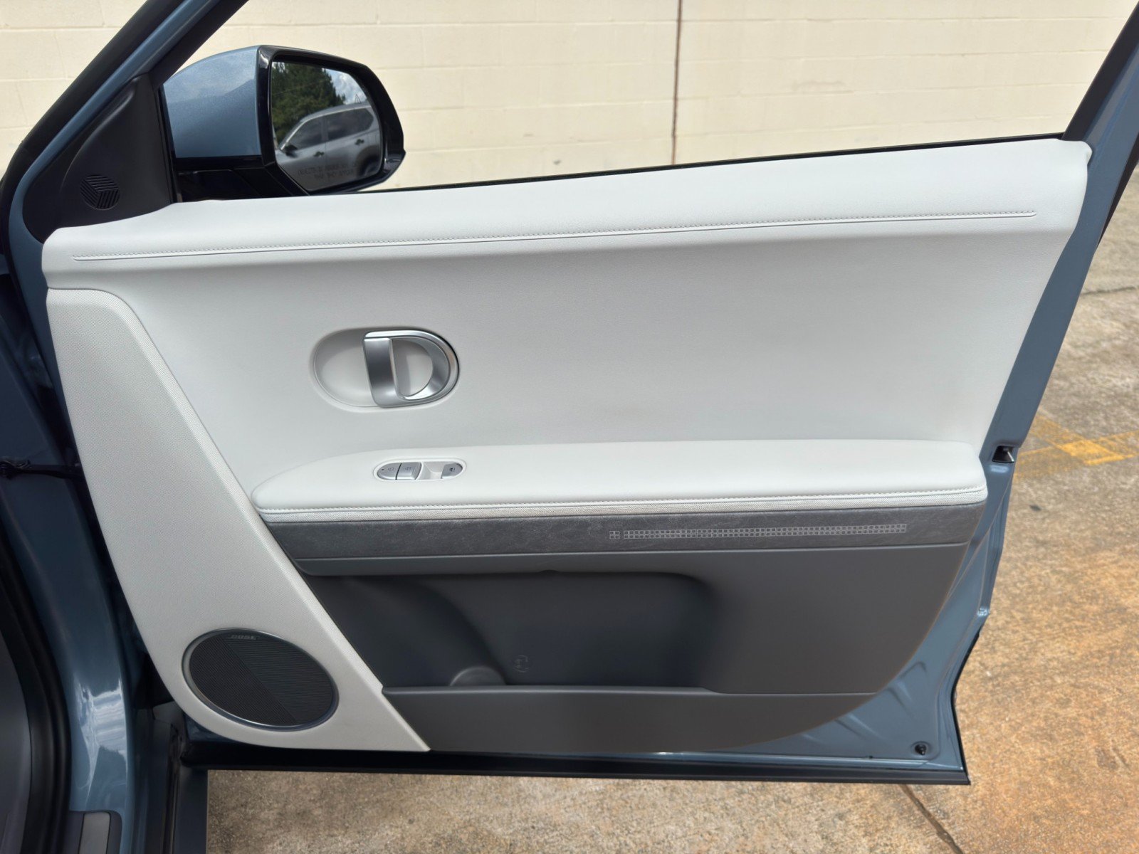 Used 2022 Hyundai Ioniq 5 Limited w/ Cargo Package RWD image 41