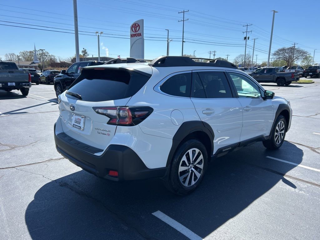 Used 2025 Subaru Outback Premium w/ Popular Package #1 image 18