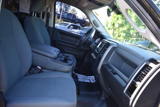 Used 2017 RAM 1500 Express w/ Black Ram 1500 Express Group AWD/4WD image 14
